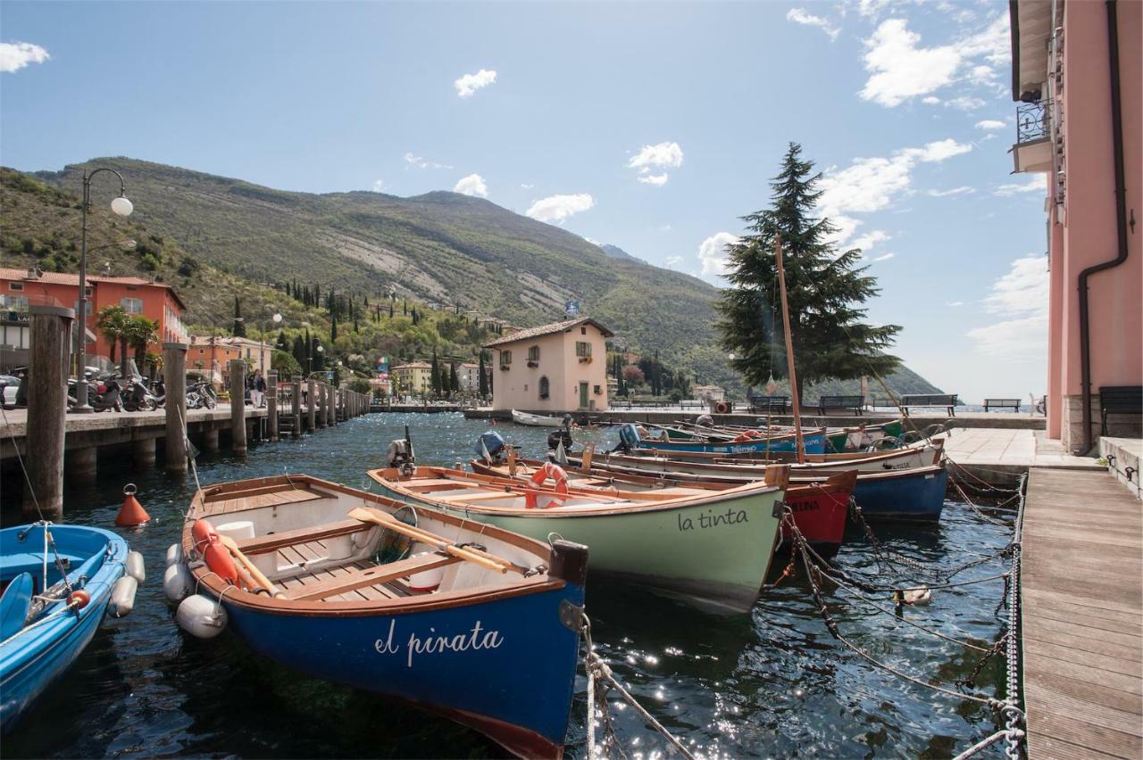 Residenza Picalof Apartment Torbole Sul Garda Exterior foto