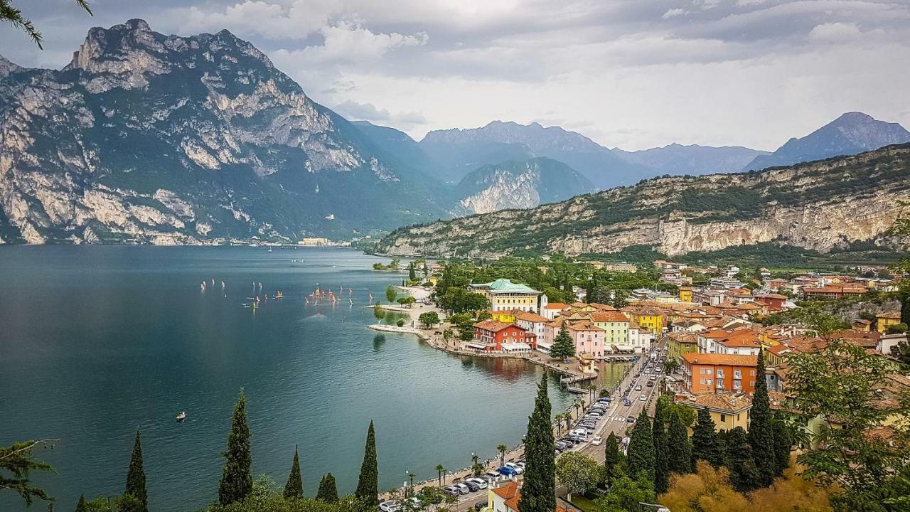 Residenza Picalof Apartment Torbole Sul Garda Exterior foto