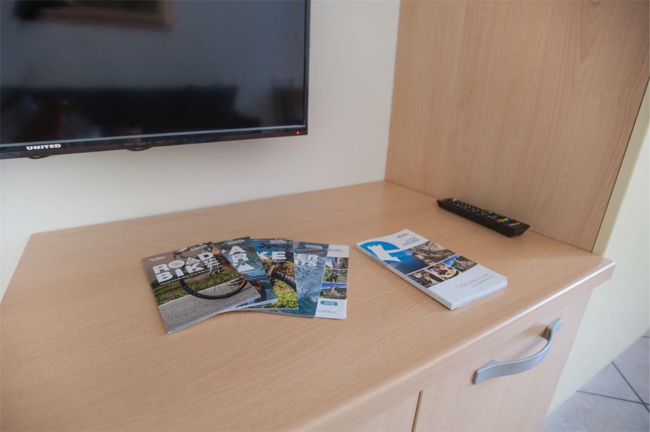 Residenza Picalof Apartment Torbole Sul Garda Exterior foto