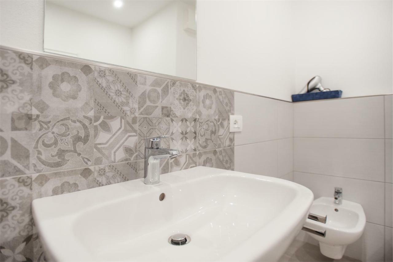 Residenza Picalof Apartment Torbole Sul Garda Exterior foto