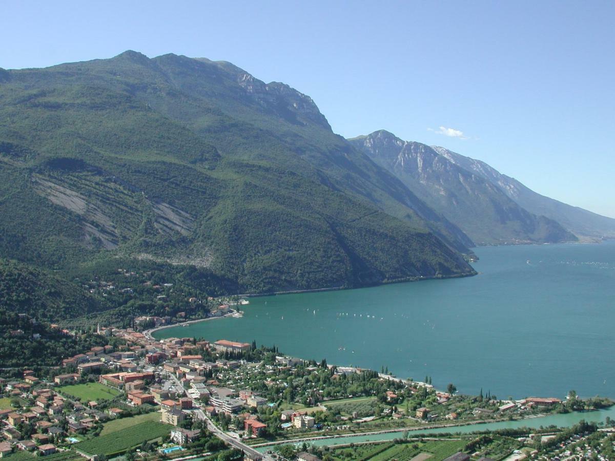 Residenza Picalof Apartment Torbole Sul Garda Exterior foto