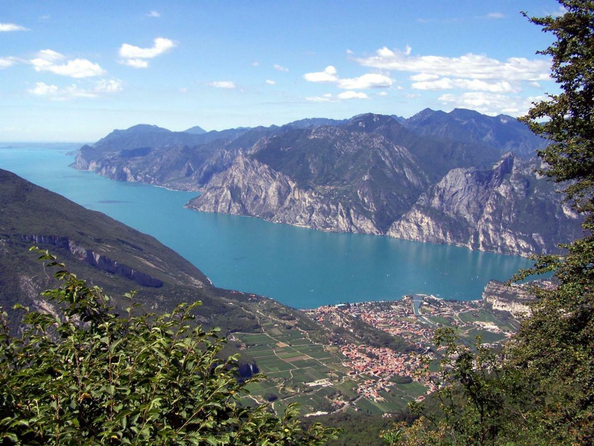 Residenza Picalof Apartment Torbole Sul Garda Exterior foto